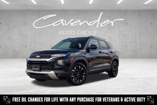 Used 2022 Chevrolet TrailBlazer LT image 1