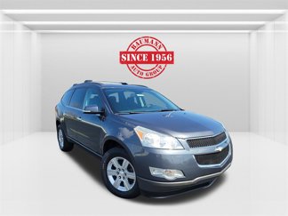 Used 2012 Chevrolet Traverse LT image 1