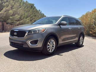 Used 2016 Kia Sorento LX w/ LX Convenience Package image 1