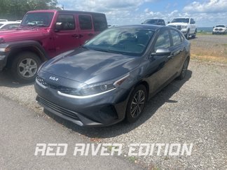 Used 2023 Kia Forte LXS image 1