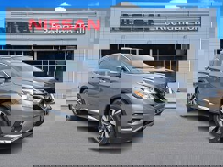Used 2017 Nissan Murano Platinum image 1