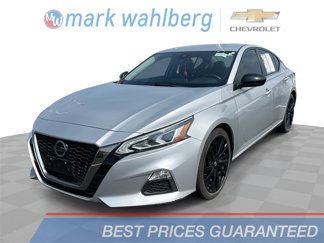 Used 2020 Nissan Altima 2.5 SR image 1