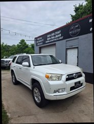 Used 2013 Toyota 4Runner SR5 w/ Convenience Pkg image 1