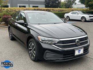 Used 2023 Volkswagen Jetta S image 1