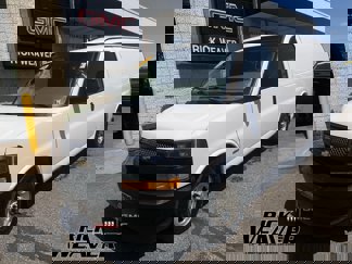 Used 2018 Chevrolet Express 2500 w/ Driver Convenience Package image 1