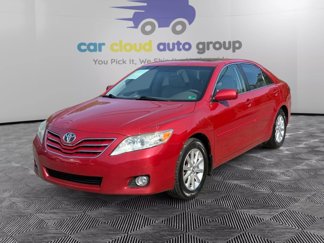 Used 2011 Toyota Camry XLE w/ SE/XLE Extra-Value Pkg image 1