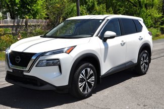 Used 2023 Nissan Rogue SV image 1