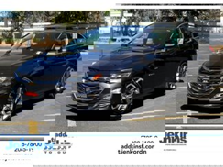 Used 2023 Chevrolet Malibu LT image 1