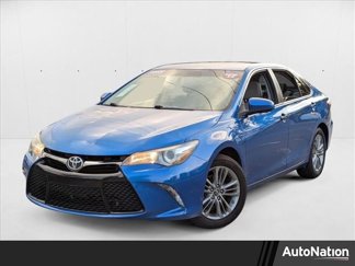 Used 2017 Toyota Camry SE video 1