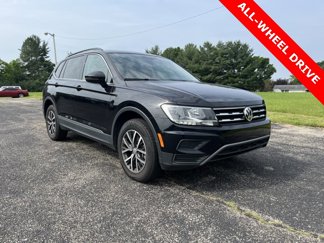 Used 2020 Volkswagen Tiguan SE image 1