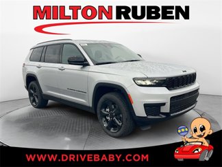 New 2025 Jeep Grand Cherokee L Altitude image 1