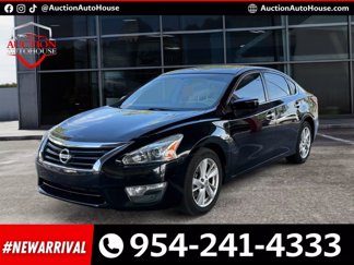 Used 2013 Nissan Altima 2.5 SV image 1