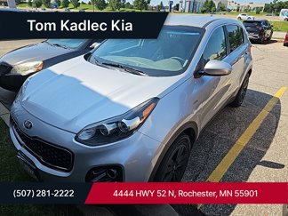 Used 2017 Kia Sportage LX image 1