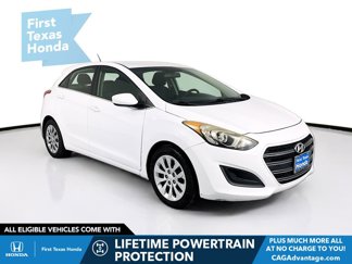 Used 2017 Hyundai Elantra GT image 1