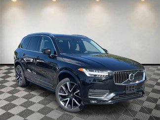 Used 2022 Volvo XC90 T6 Momentum image 1