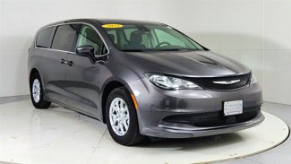 Used 2023 Chrysler Voyager LX image 1