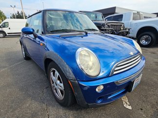Used 2006 MINI Cooper Hardtop image 1
