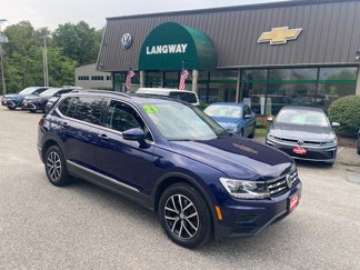 Used 2021 Volkswagen Tiguan SE w/ Panoramic Sunroof Package image 1
