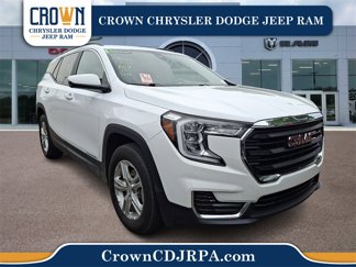 Used 2023 GMC Terrain SLE w/ Driver Convenience Package image 1