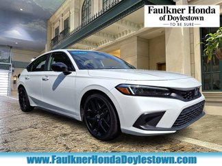 Used 2023 Honda Civic Sport image 1