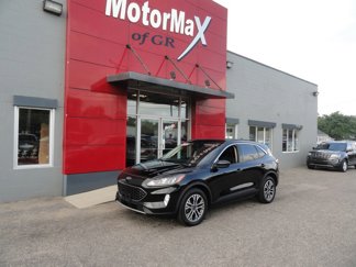 Used 2020 Ford Escape SEL image 1