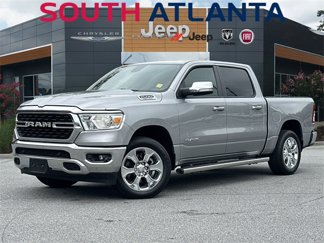 Used 2022 RAM 1500 4x4 Crew Cab image 1