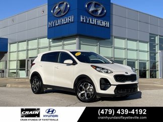 Used 2022 Kia Sportage LX image 1