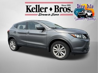 Used 2017 Nissan Rogue Sport S image 1