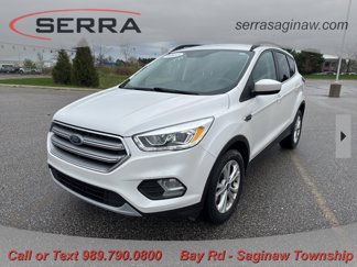 Used 2017 Ford Escape SE w/ Equipment Group 201A image 1
