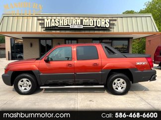 Used 2003 Chevrolet Avalanche 4x4 w/ Suspension Package, Off-Road image 1