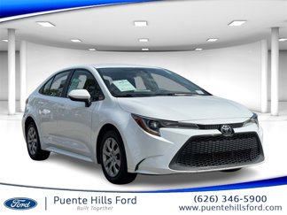 Used 2022 Toyota Corolla LE image 1