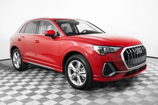 Certified 2022 Audi Q3 2.0T Premium w/ Convenience Package image 1