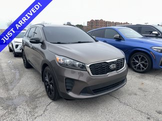 Used 2019 Kia Sorento S image 1