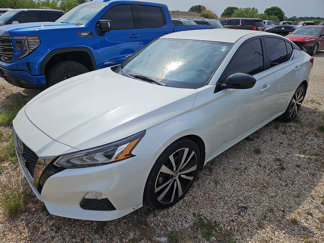 Used 2022 Nissan Altima 2.5 SR image 1