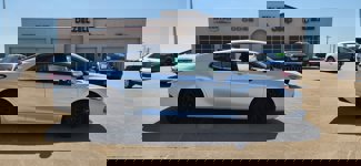 Used 2019 Toyota Camry XLE w/ Driver Assist Package image 1