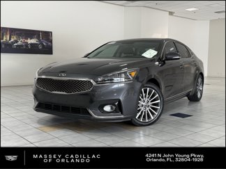 Used 2019 Kia Cadenza Premium image 1