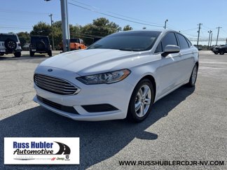 Used 2018 Ford Fusion SE image 1