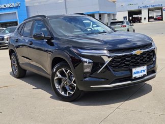 New 2025 Chevrolet Trax LT w/ LT Convenience Package image 1
