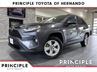 Used 2021 Toyota RAV4 XLE image 1