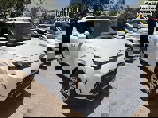 Used 2025 Kia Soul LX image 1