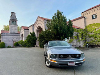 Used 2006 Ford Mustang Convertible image 1