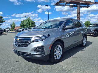 Used 2023 Chevrolet Equinox LS w/ LPO, Floor Liner Package image 1