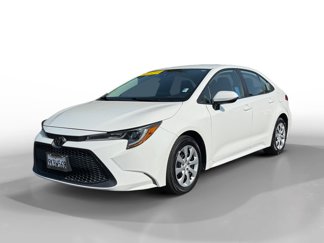 Used 2021 Toyota Corolla LE image 1