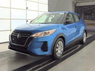 Used 2023 Nissan Kicks S image 1