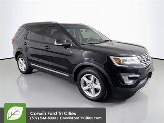 Used 2017 Ford Explorer XLT w/ Equipment Group 202A image 1