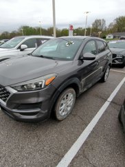 Used 2020 Hyundai Tucson SE image 1