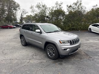 Used 2017 Jeep Grand Cherokee Limited w/ Luxury Group II image 1