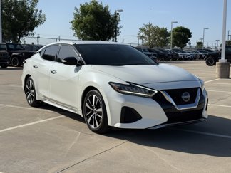 Used 2023 Nissan Maxima SV image 1