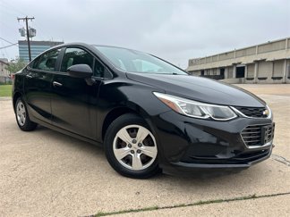 Used 2018 Chevrolet Cruze LS image 1