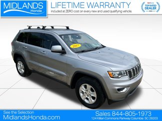 Used 2017 Jeep Grand Cherokee Laredo image 1